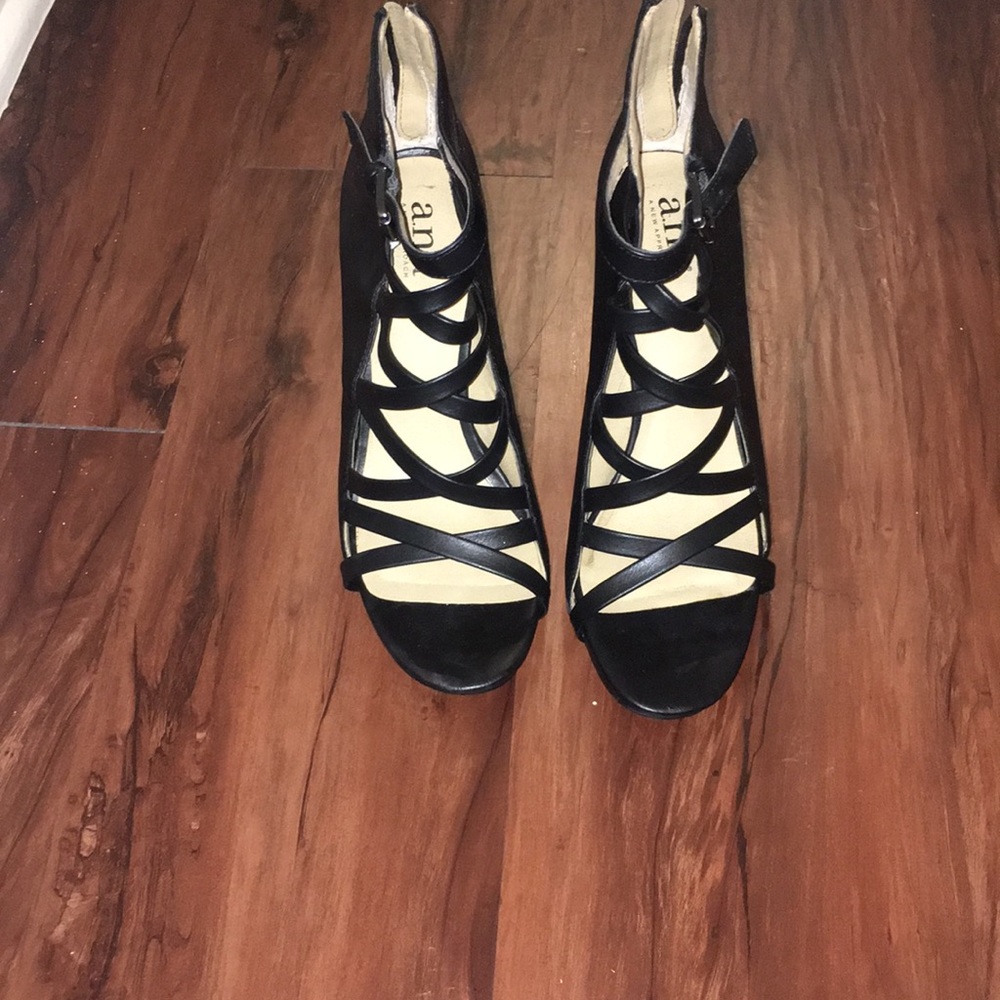 A.N.A Black Pumps